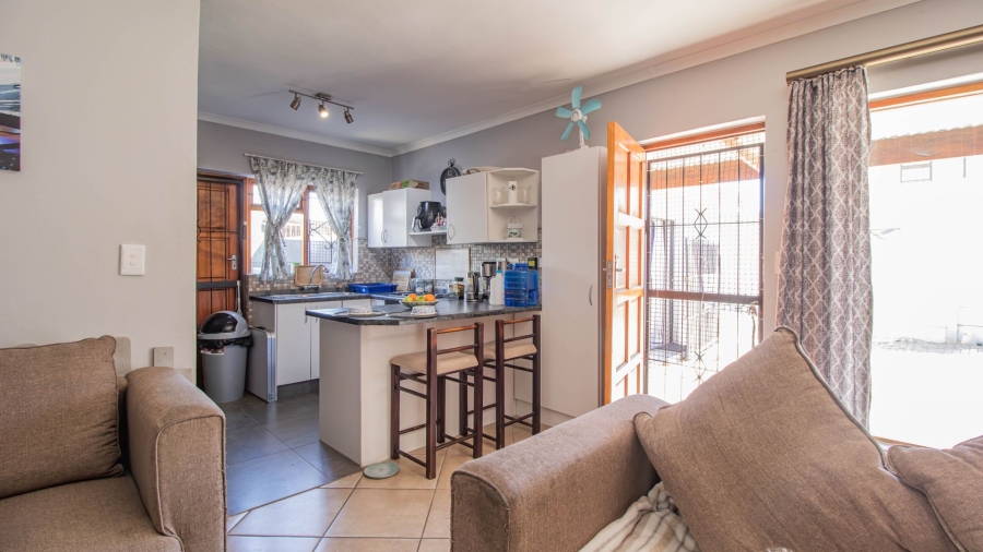 2 Bedroom Property for Sale in Admirals Park Western Cape